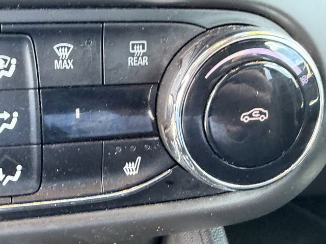 Used 2023 Chevrolet TrailBlazer ACTIV w/ Convenience Package FWD image 22