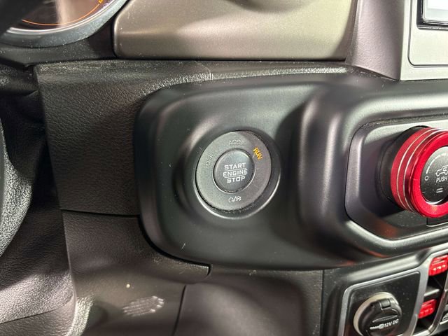 Used 2018 Jeep Wrangler Unlimited Sport S AWD/4WD image 23