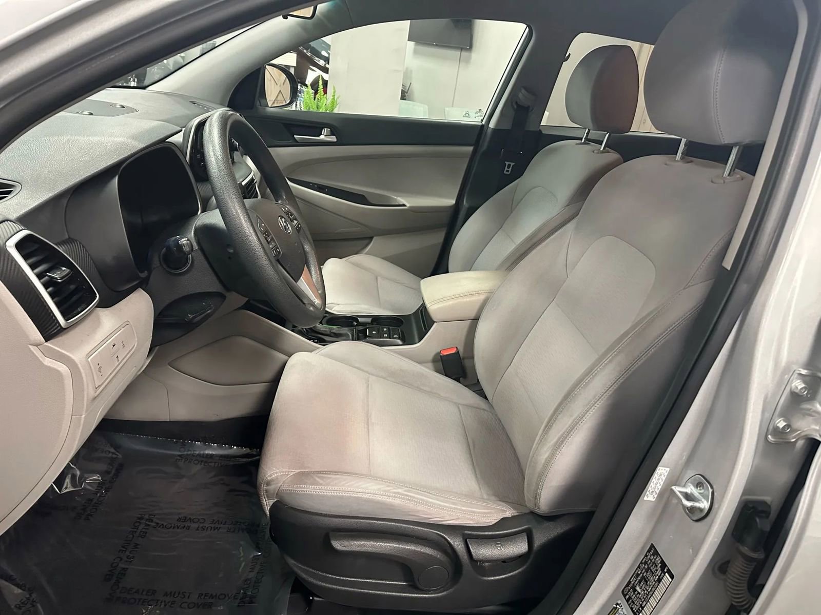 Used 2019 Hyundai Tucson SE image 16