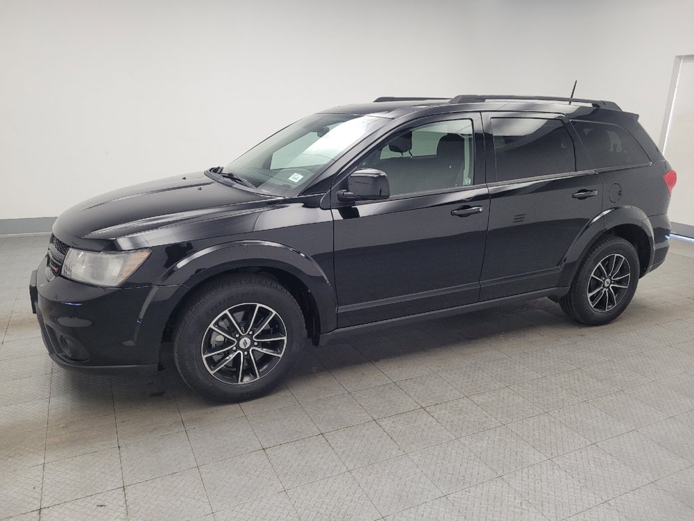 Used 2018 Dodge Journey SXT w/ Blacktop Package FWD image 2