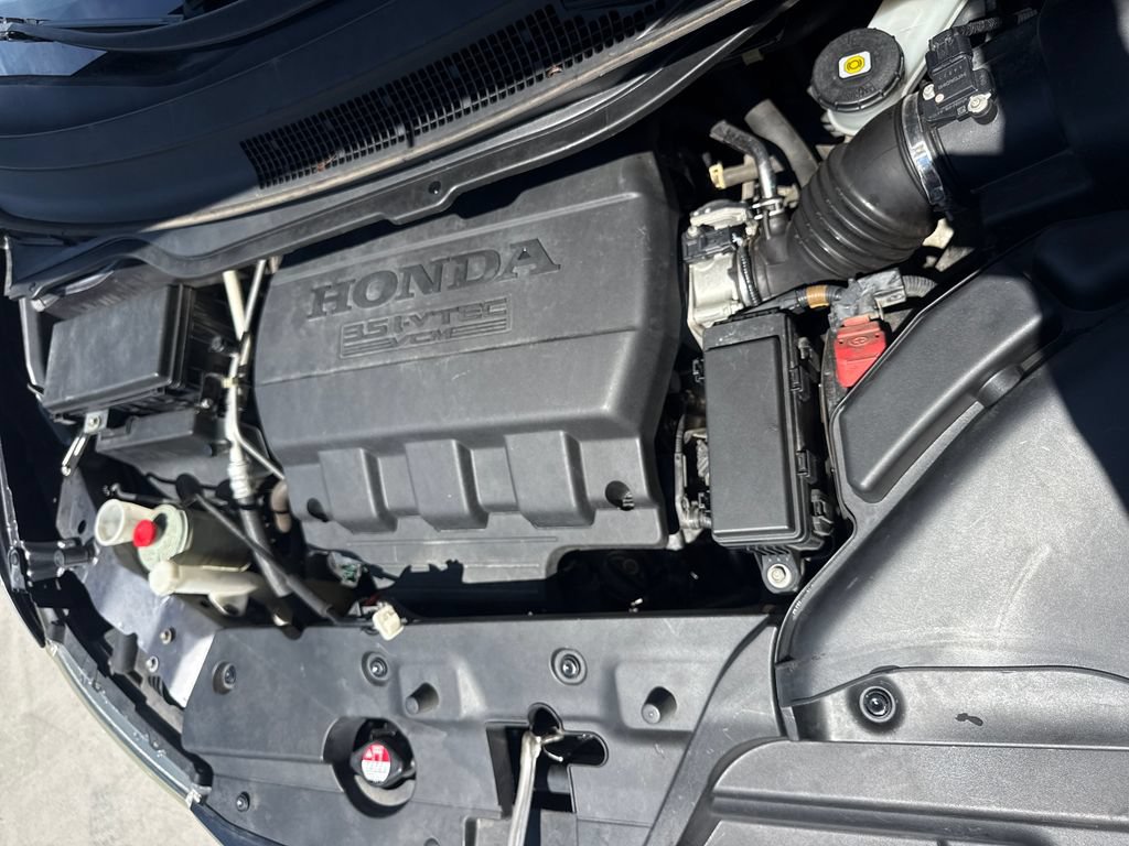 Used 2014 Honda Odyssey Touring Elite image 35