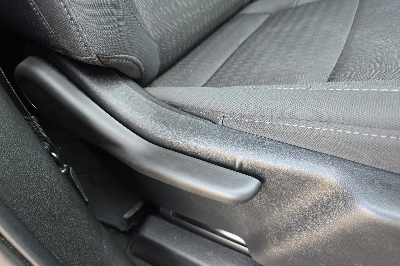 Used 2023 GMC Sierra 1500 Elevation image 21