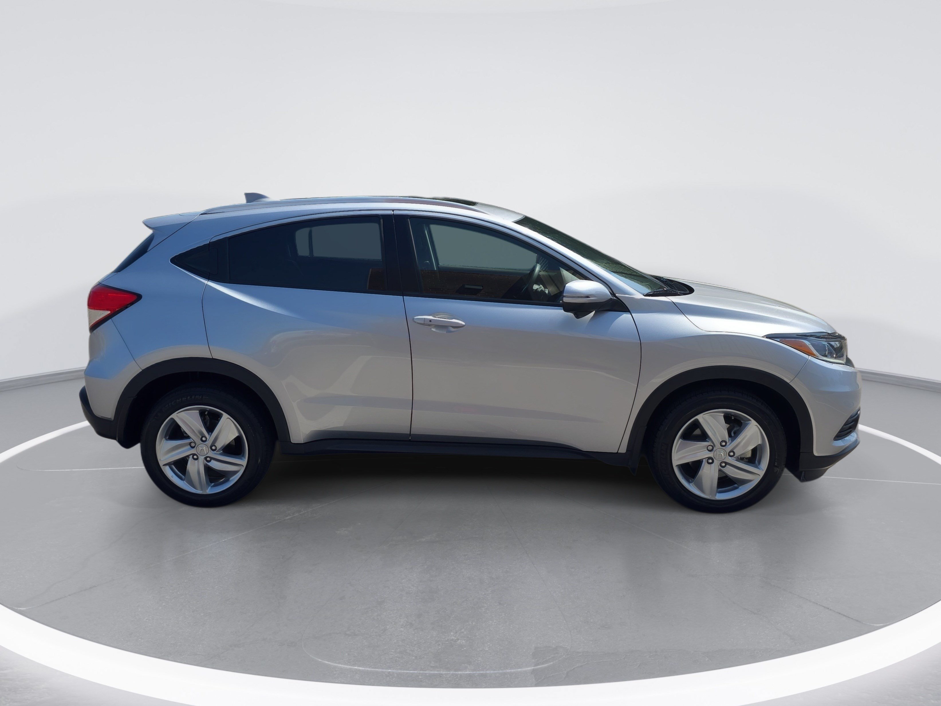 Used 2020 Honda HR-V EX image 2