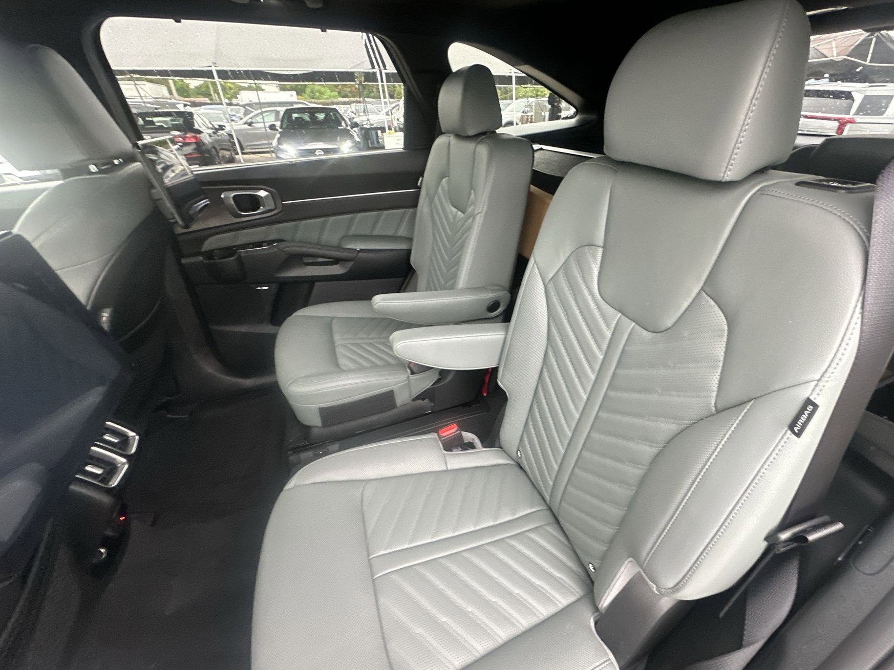 New 2025 Kia Sorento SX Prestige w/ Sage Leather Package image 27