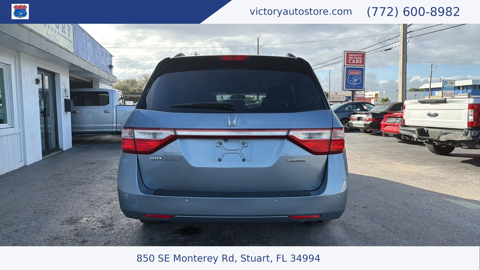 Used 2011 Honda Odyssey Touring Elite image 2