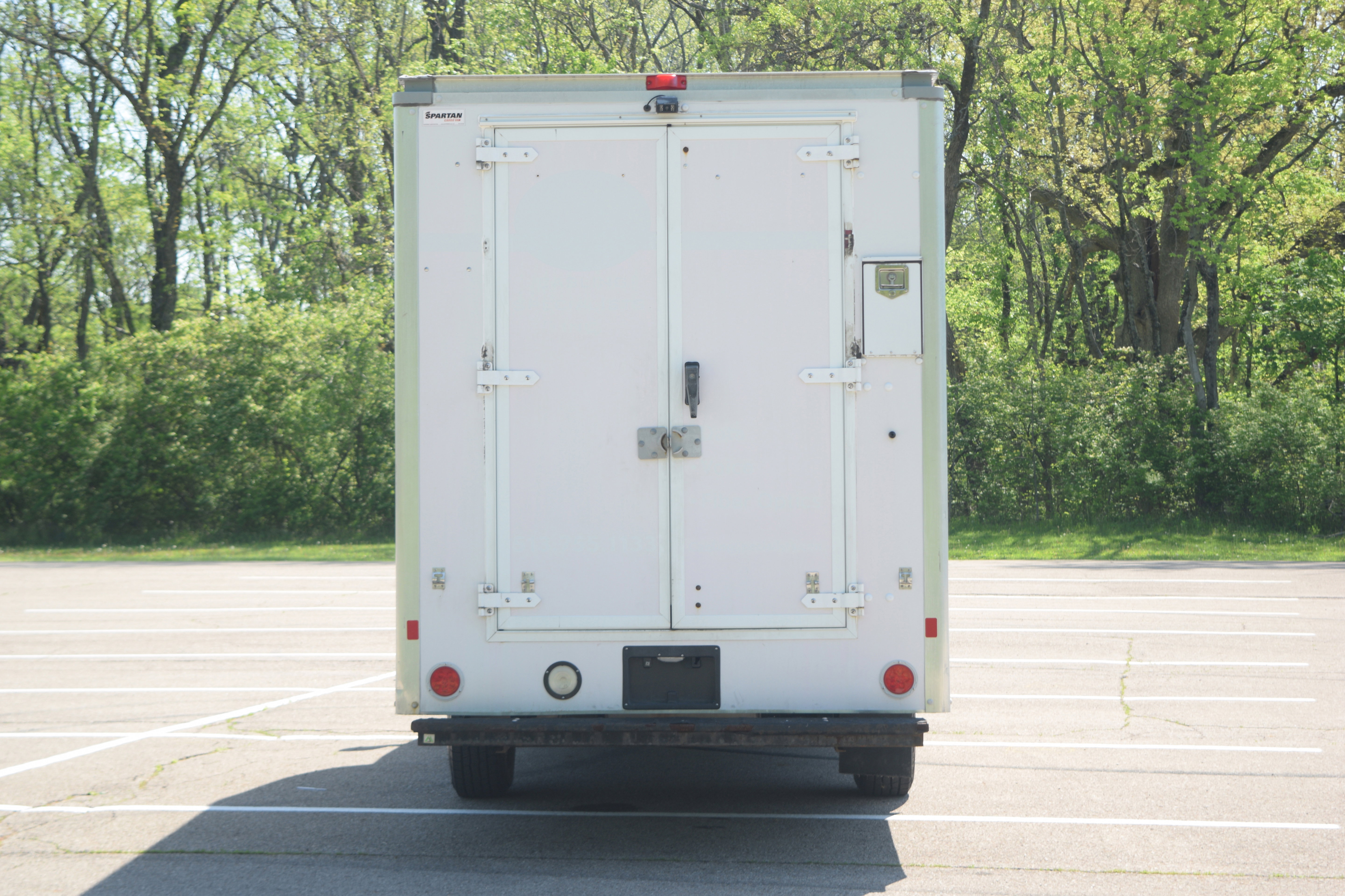 Used 2014 Chevrolet Express 3500 RWD image 14