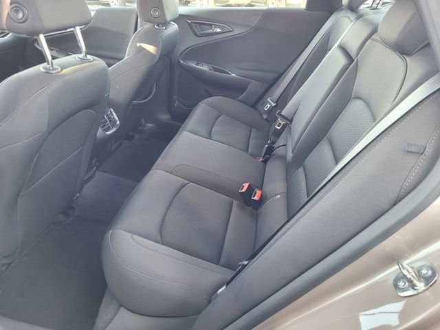 Used 2023 Chevrolet Malibu LT FWD image 18