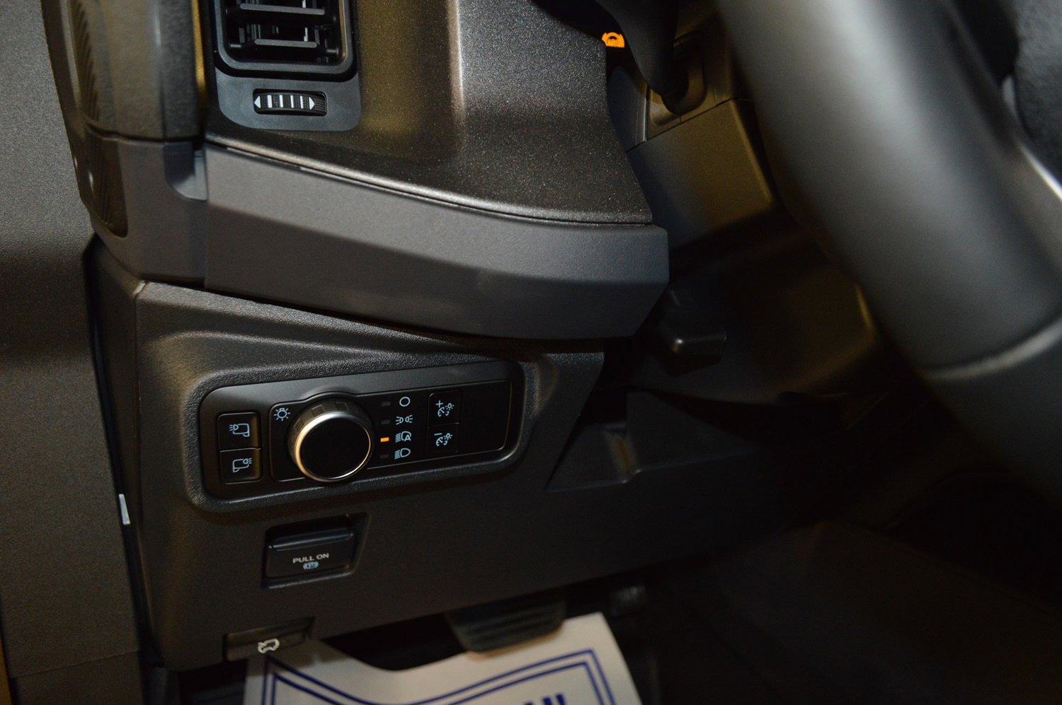 New 2025 Ford Bronco Badlands AWD/4WD image 16