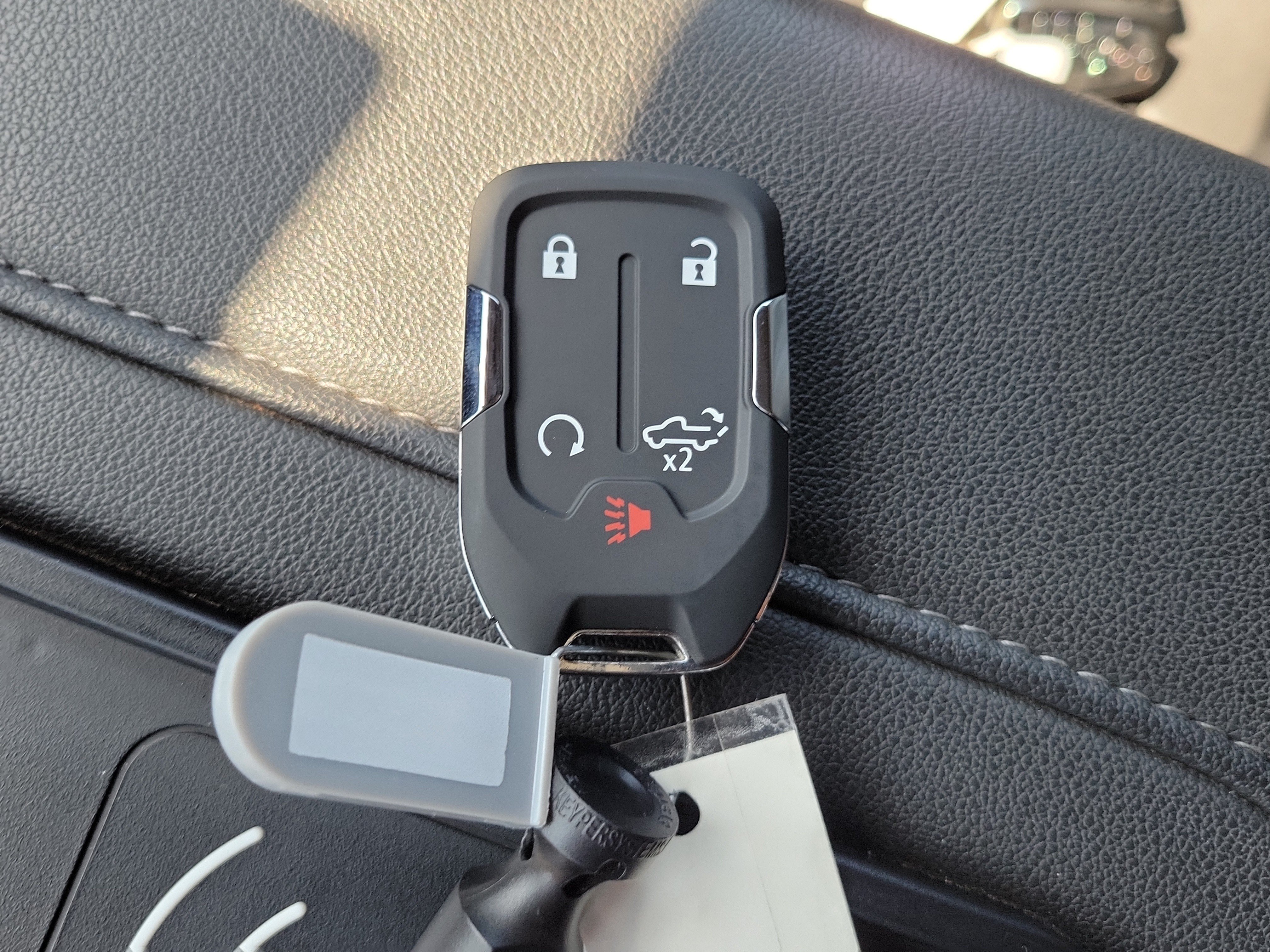 Used 2021 Chevrolet Silverado 1500 LT Trail Boss w/ Convenience Package II AWD/4WD image 29
