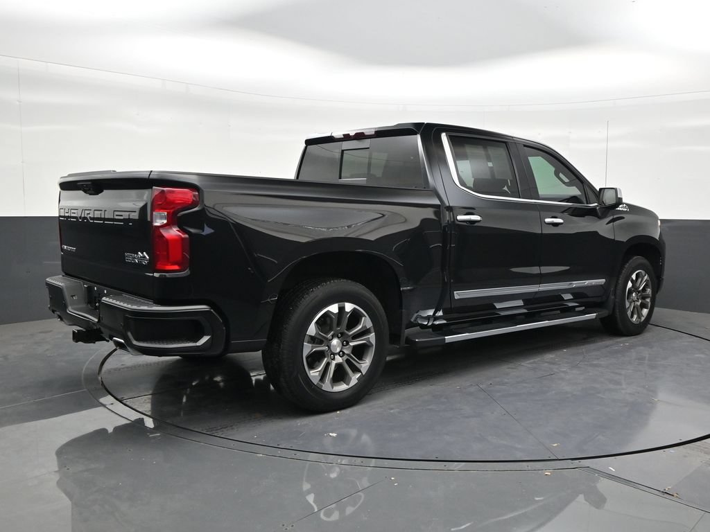 Used 2024 Chevrolet Silverado 1500 High Country RWD image 5