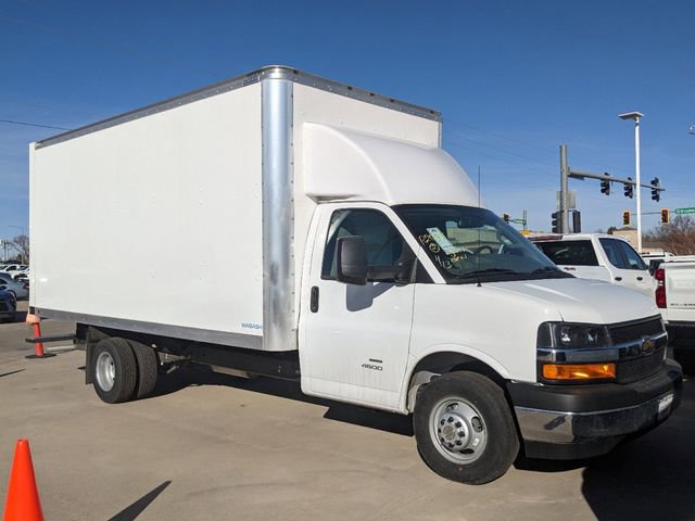 New 2024 Chevrolet Express 4500 Extended w/ Power Convenience Package RWD image 3