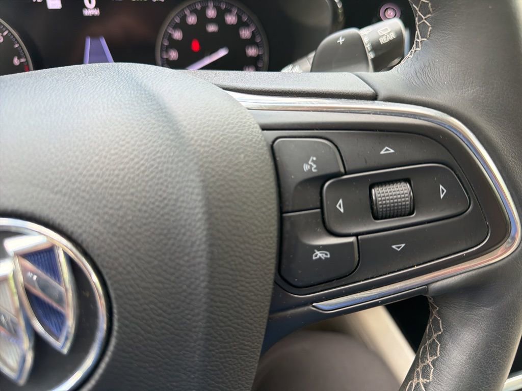 Certified 2021 Buick Envision Essence w/ Technology Package I FWD image 29
