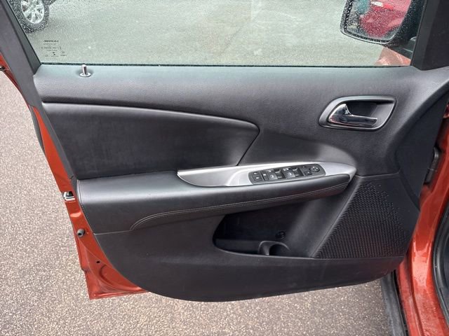 Used 2013 Dodge Journey SXT w/ Popular Equipment Group image 8