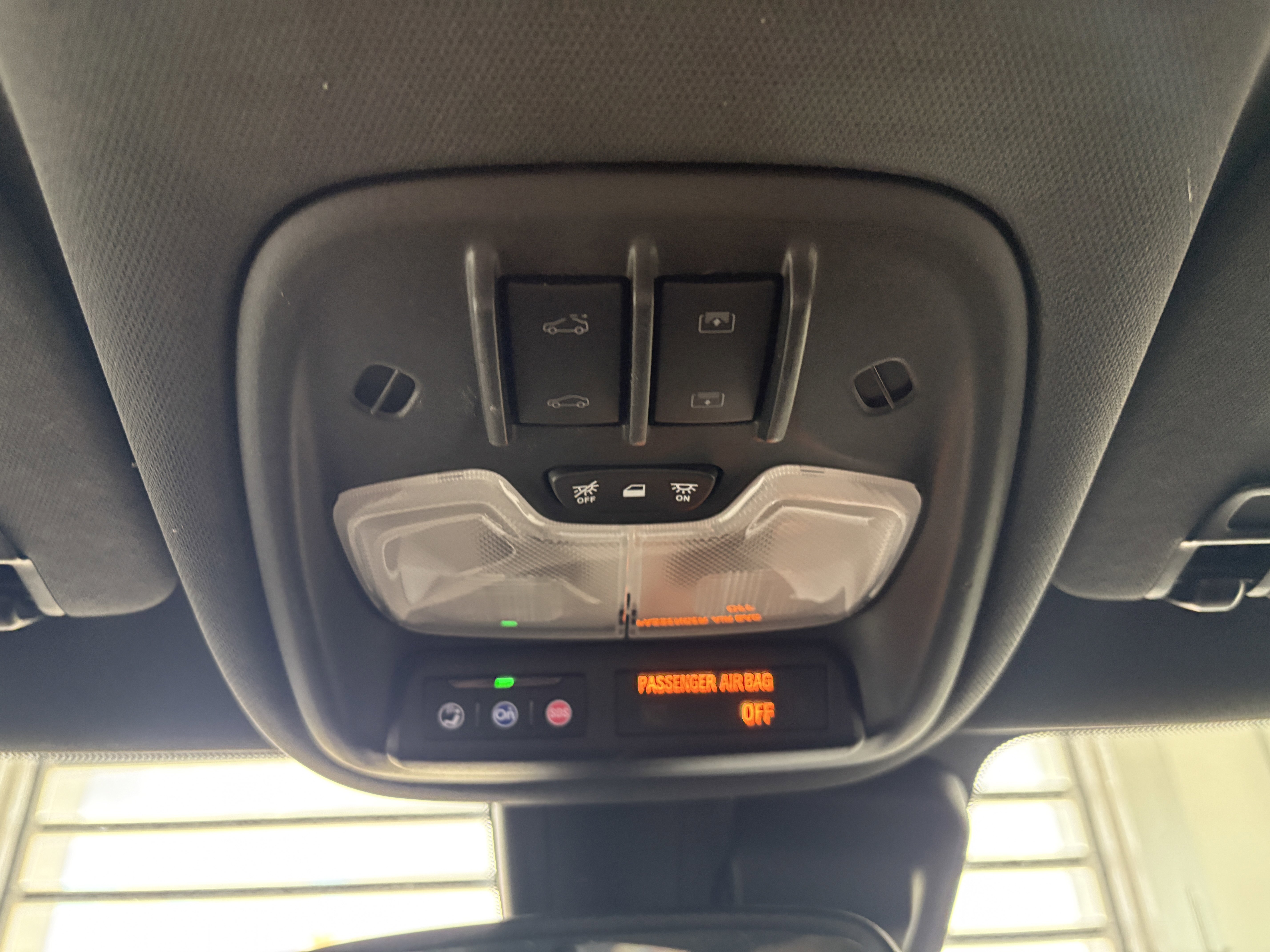 Used 2024 Chevrolet TrailBlazer RS w/ Convenience Package image 19