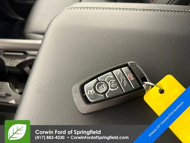 New 2026 Ford F350 Lariat w/ Lariat Premium Package image 38