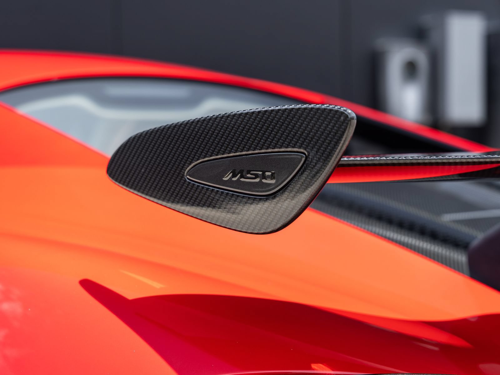 Used 2016 McLaren 570S Coupe RWD image 18