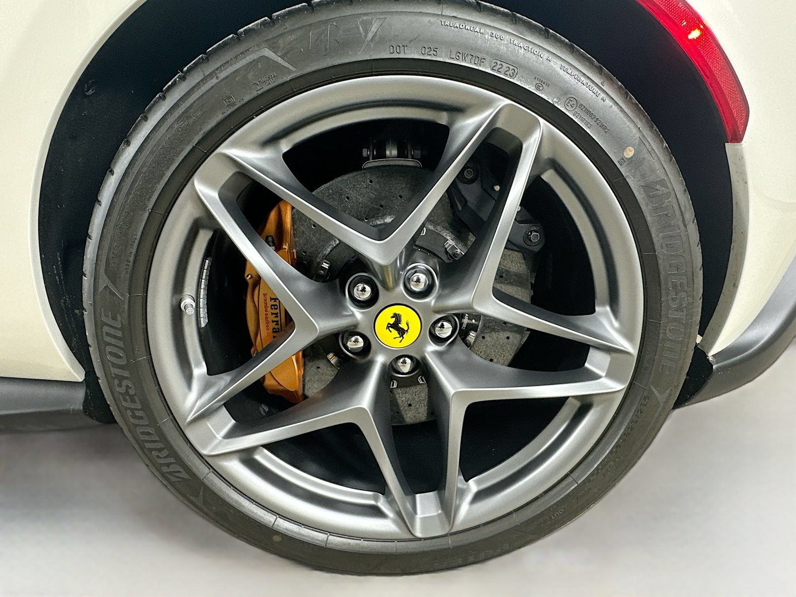Used 2024 Ferrari Roma Spider RWD image 52