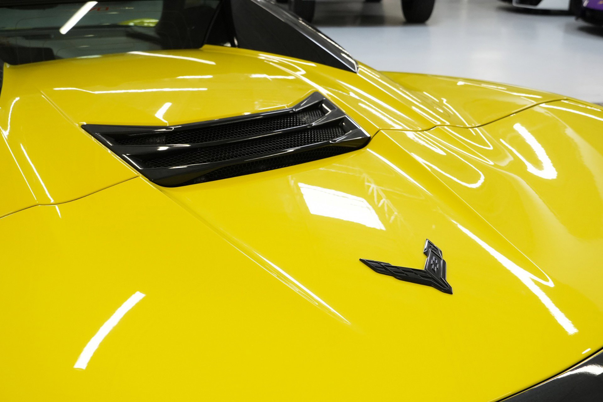 Used 2023 Chevrolet Corvette Z06 w/ Stealth Interior Trim Package RWD image 8