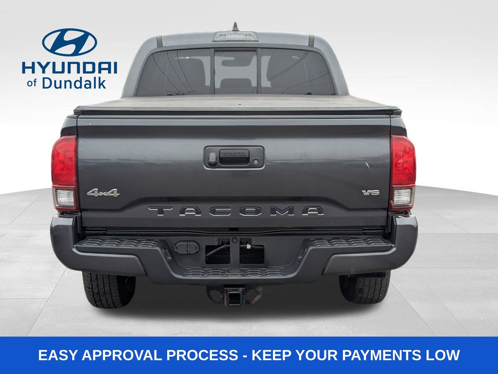 Used 2022 Toyota Tacoma SR image 5
