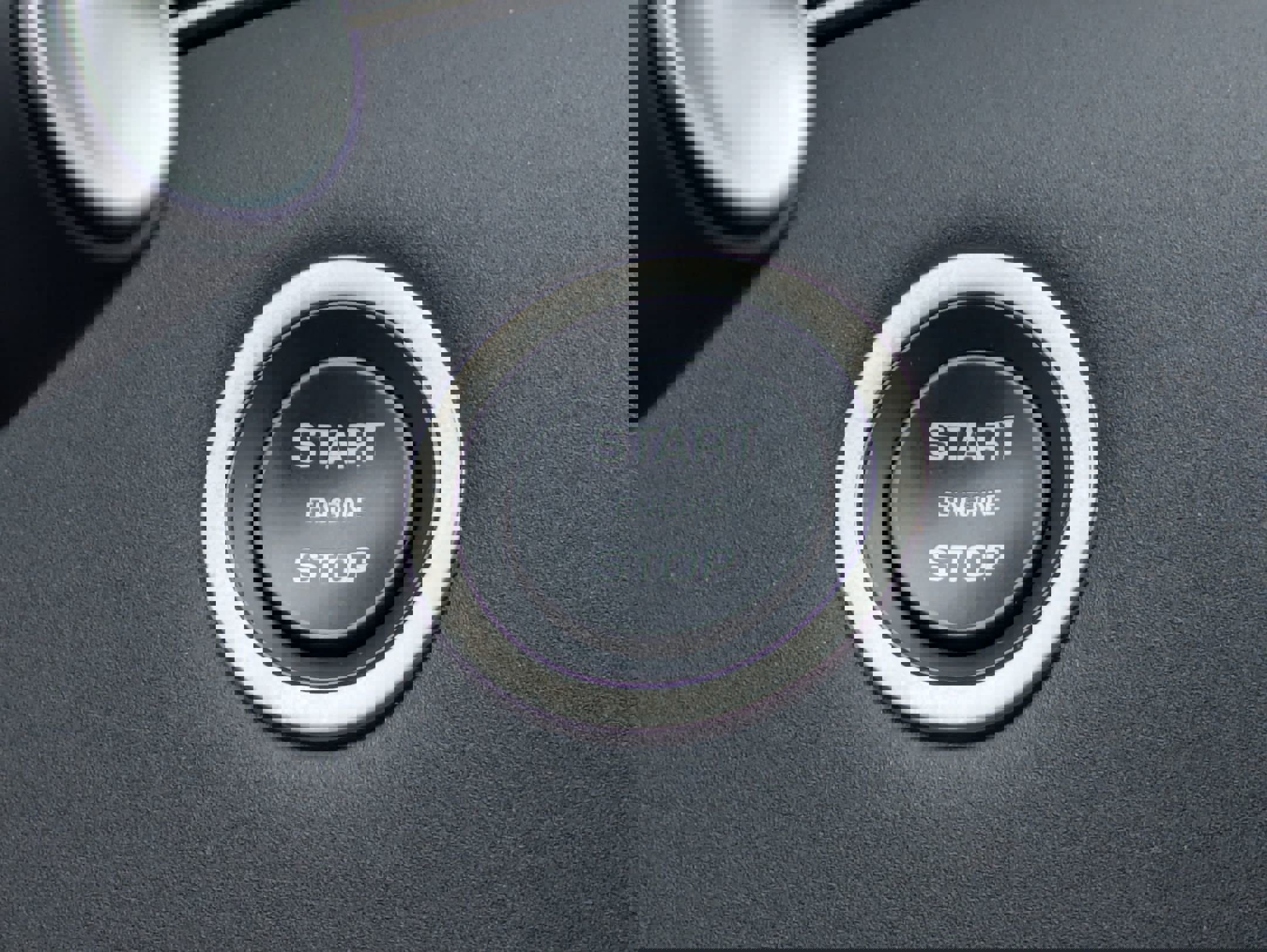 Certified 2024 Land Rover Range Rover Evoque Dynamic SE image 17