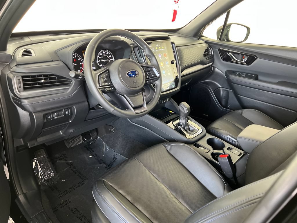 Used 2025 Subaru Forester Limited w/ Popular Package #2 AWD/4WD image 19