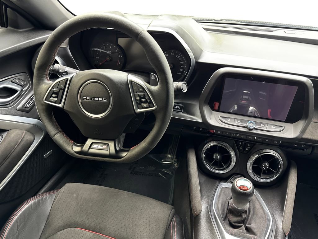 Used 2018 Chevrolet Camaro ZL1 RWD image 44