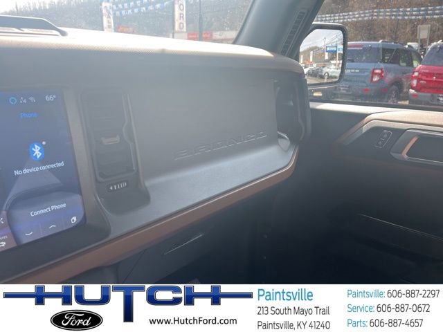 Used 2024 Ford Bronco Outer Banks AWD/4WD image 39
