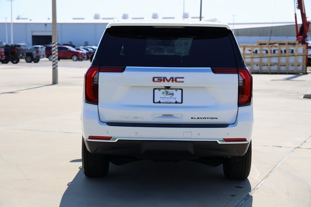 New 2026 GMC Yukon Elevation image 7