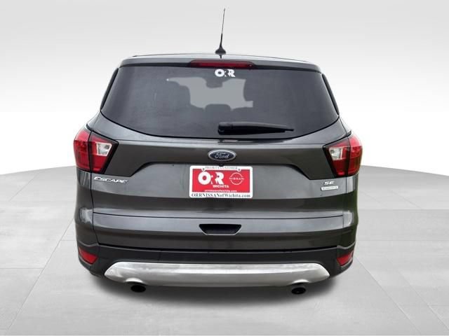 Used 2019 Ford Escape SE FWD image 8