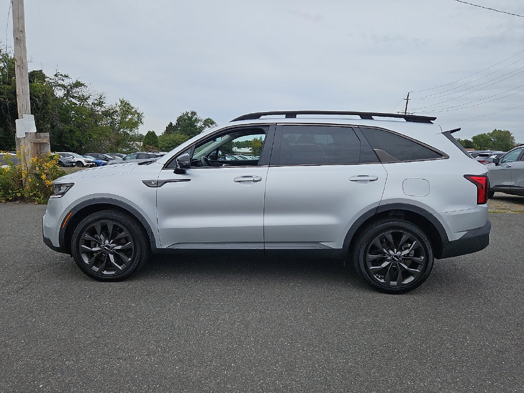 Certified 2022 Kia Sorento X-Line EX AWD/4WD image 4