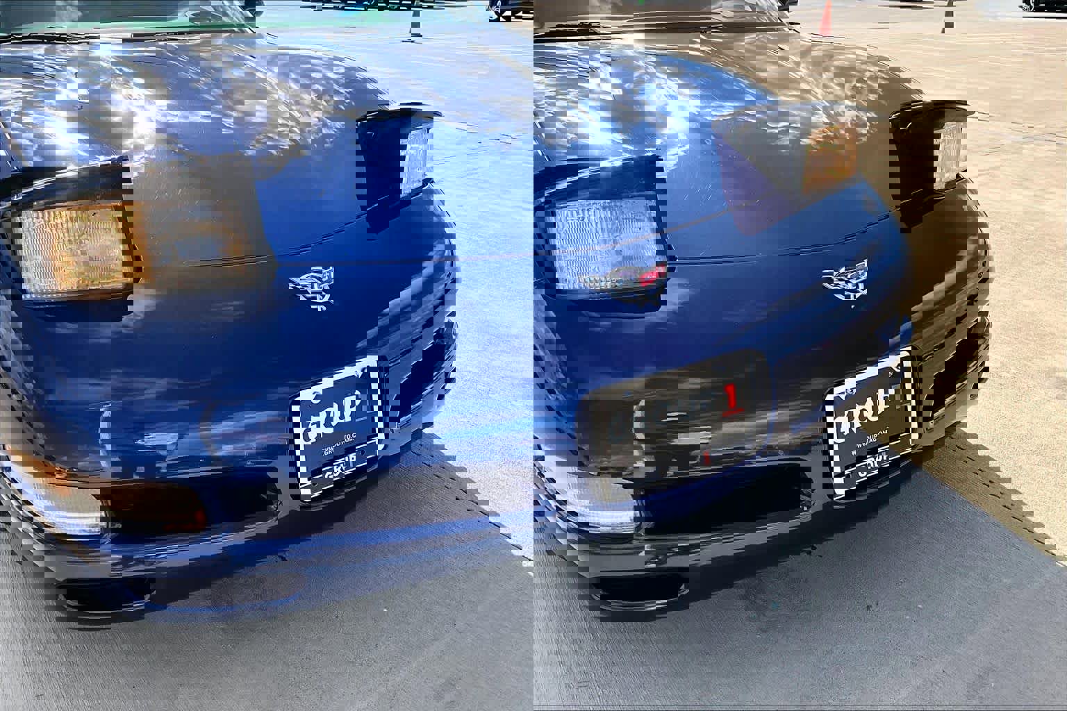 Used 2004 Chevrolet Corvette Coupe w/ Preferred Equipment Group image 23