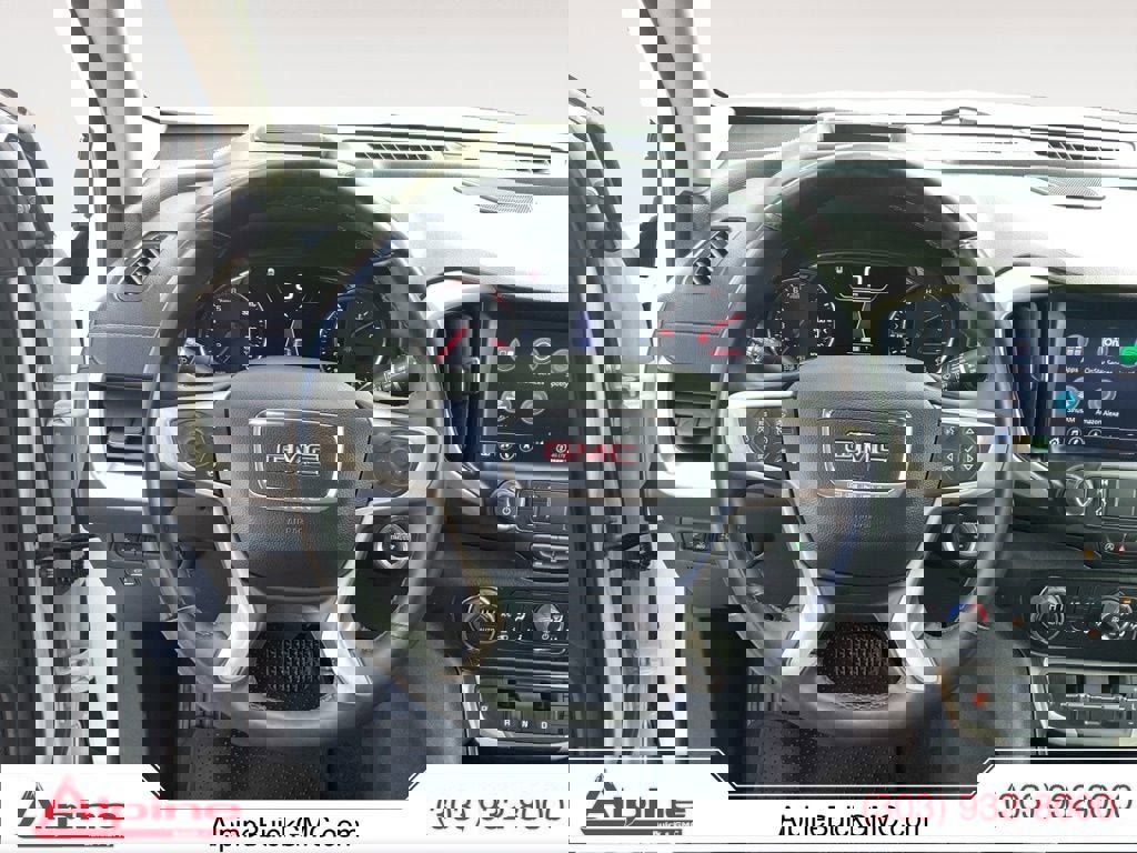 Used 2024 GMC Terrain Denali image 12