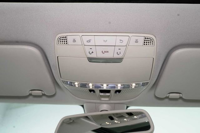 Used 2018 Mercedes-Benz C 300 C 300 image 13