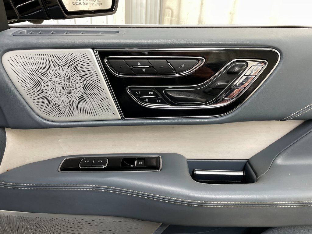 Used 2019 Lincoln Navigator Black Label image 42
