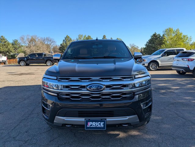 Used 2023 Ford Expedition Platinum AWD/4WD image 2