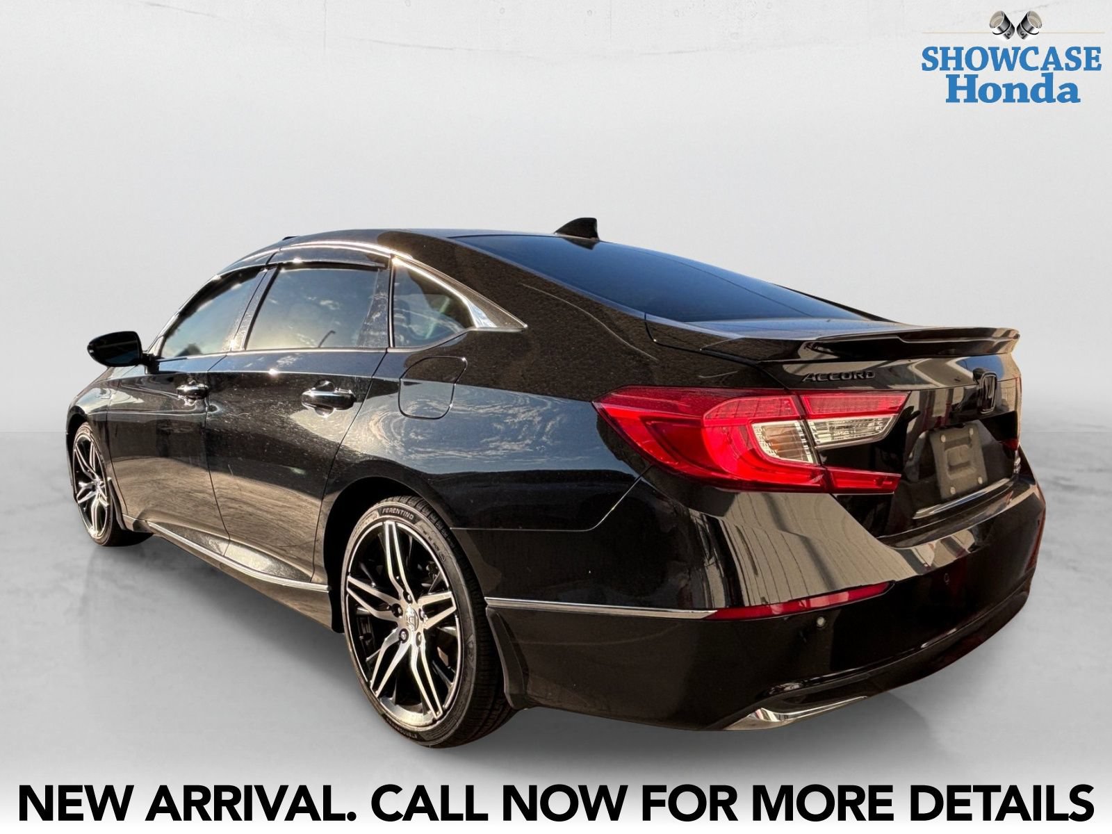 Certified 2022 Honda Accord Touring image 4