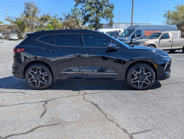 Used 2023 Chevrolet Blazer RS w/ Driver Confidence II Package video 4