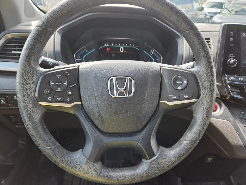 Used 2018 Honda Odyssey EX image 16