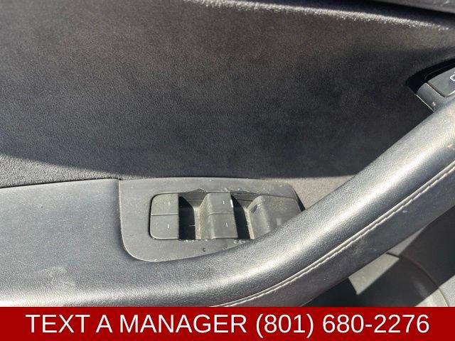 Used 2022 Tesla Model 3 Long Range AWD/4WD image 12
