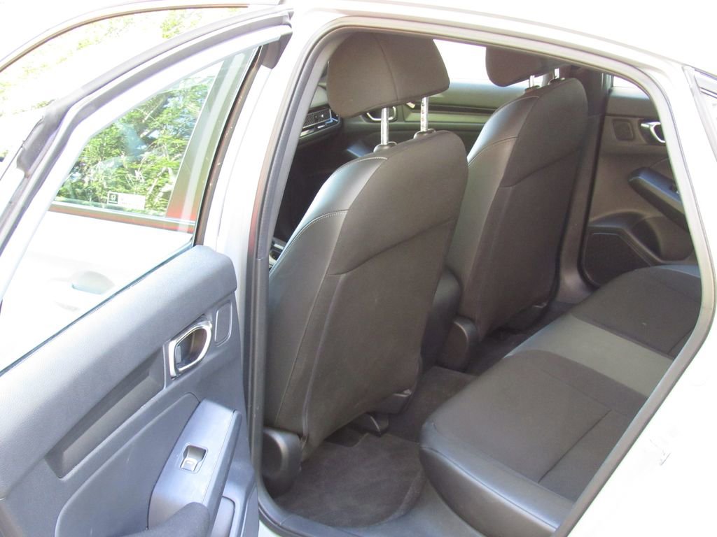 Used 2022 Honda Civic Sport image 14
