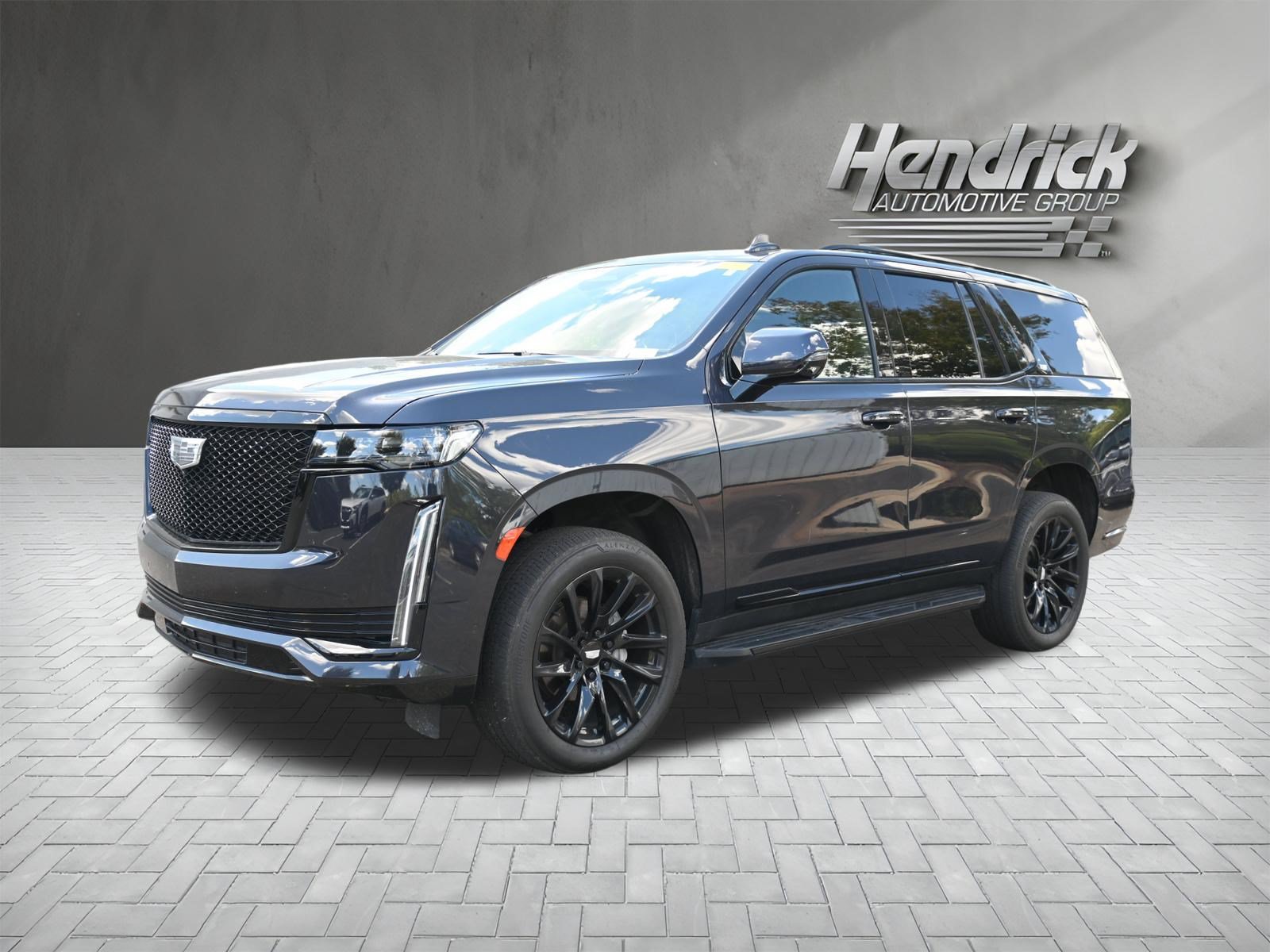 Used 2023 Cadillac Escalade Sport w/ LPO, ONYX Package AWD/4WD image 5