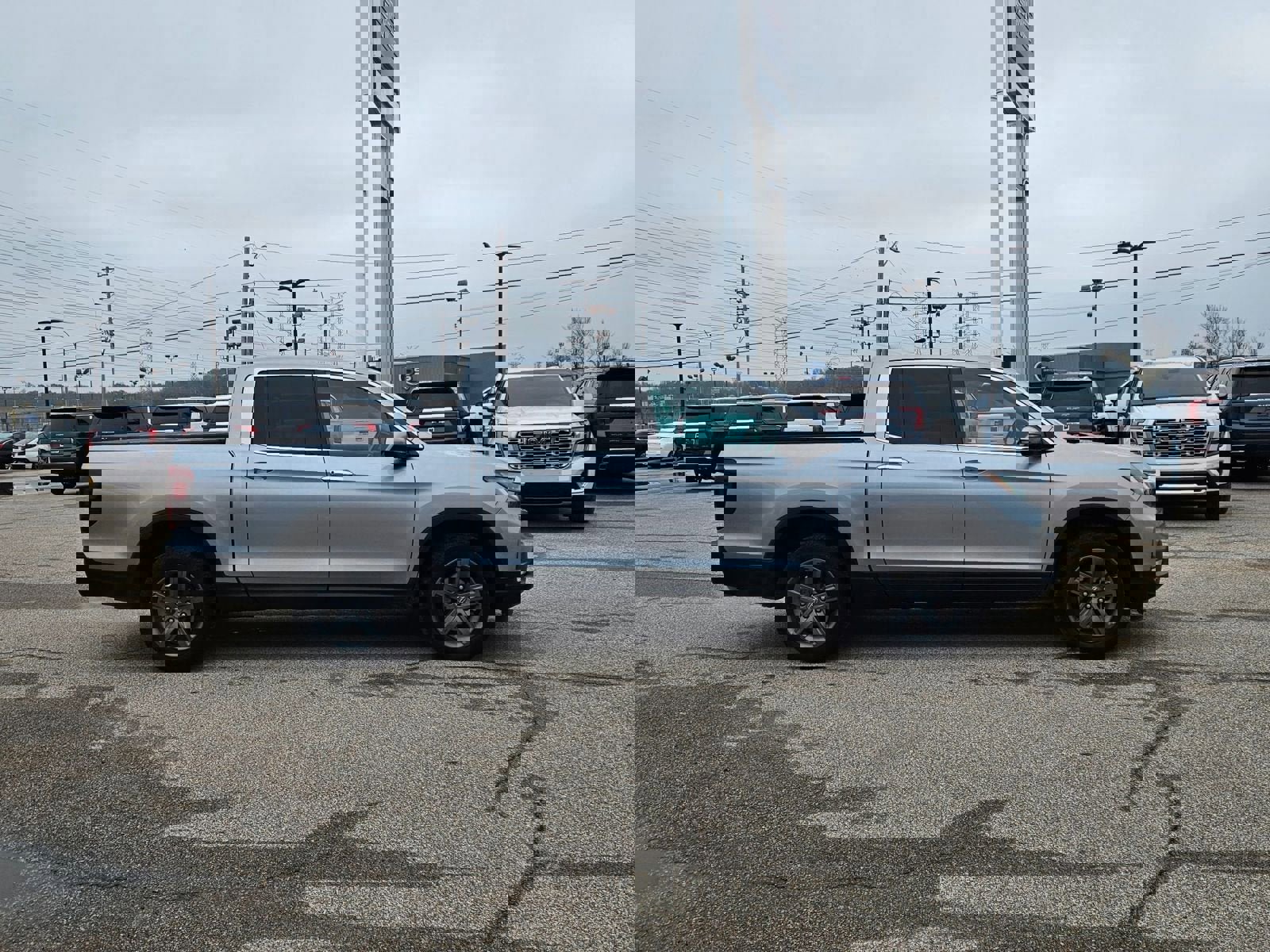 Used 2023 Honda Ridgeline RTL-E image 7