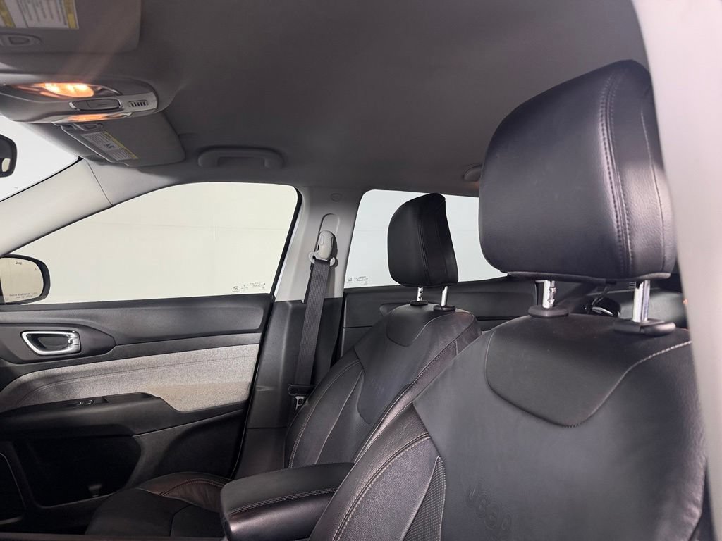 Used 2022 Jeep Compass Latitude AWD/4WD image 23