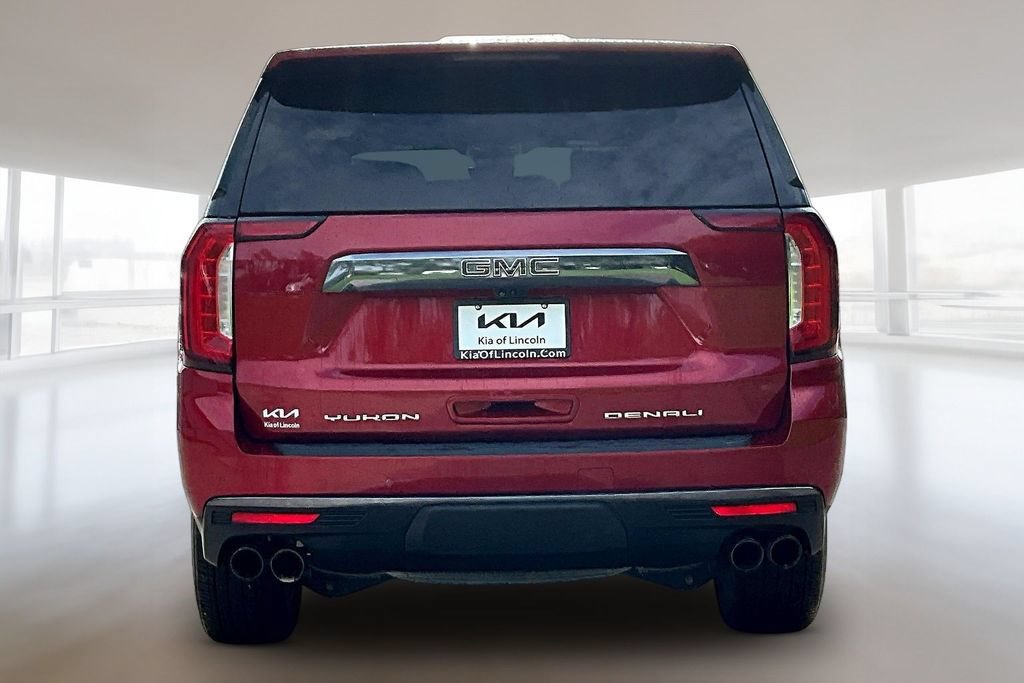 Used 2023 GMC Yukon Denali Ultimate AWD/4WD image 5