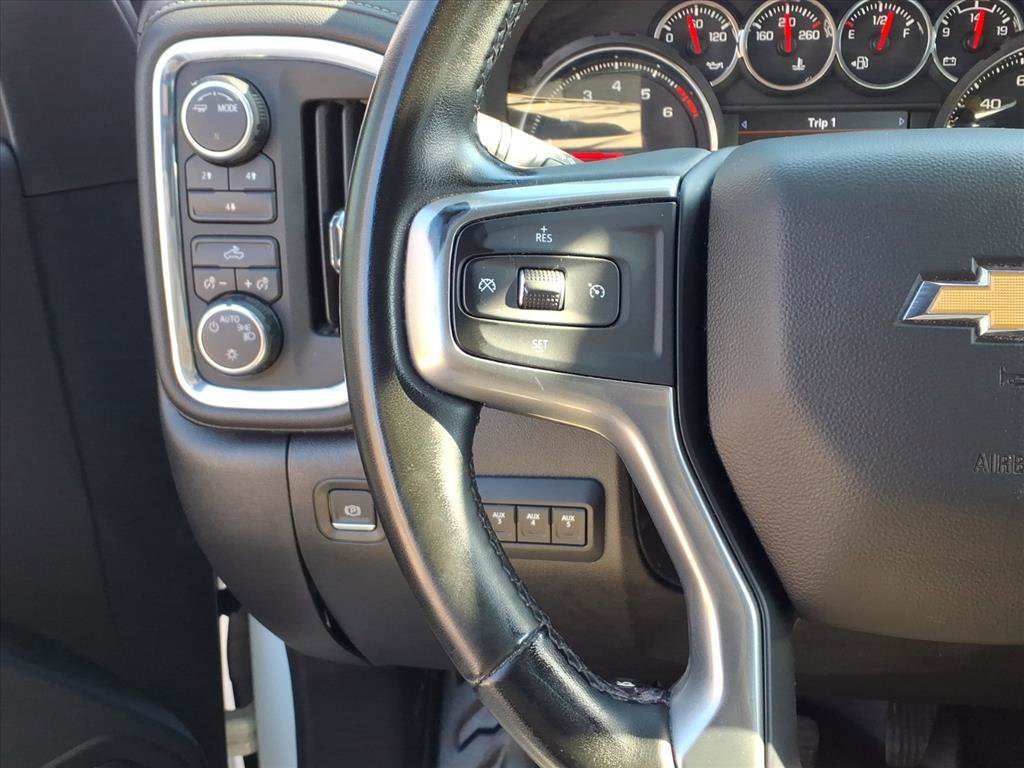 Used 2023 Chevrolet Silverado 2500 LT w/ Snow Plow Prep/Camper Package image 17