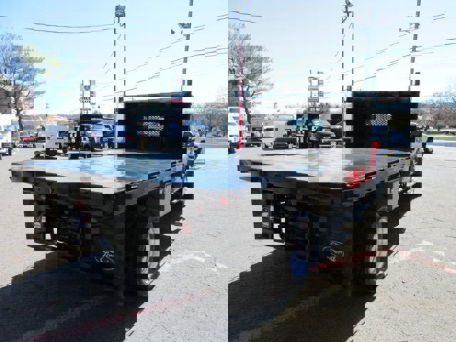 Used 2017 Ford F550 4x4 Regular Cab Super Duty image 12