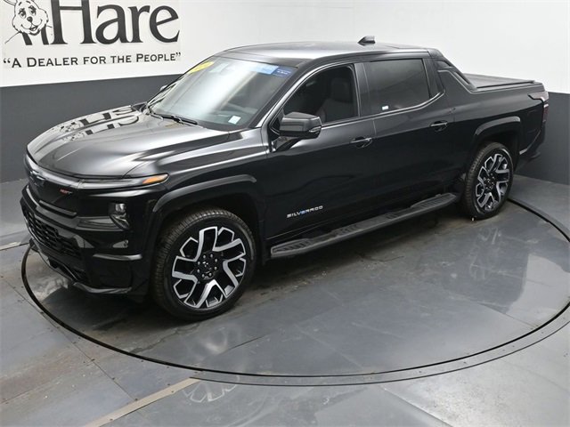 Certified 2024 Chevrolet Silverado EV RST image 42