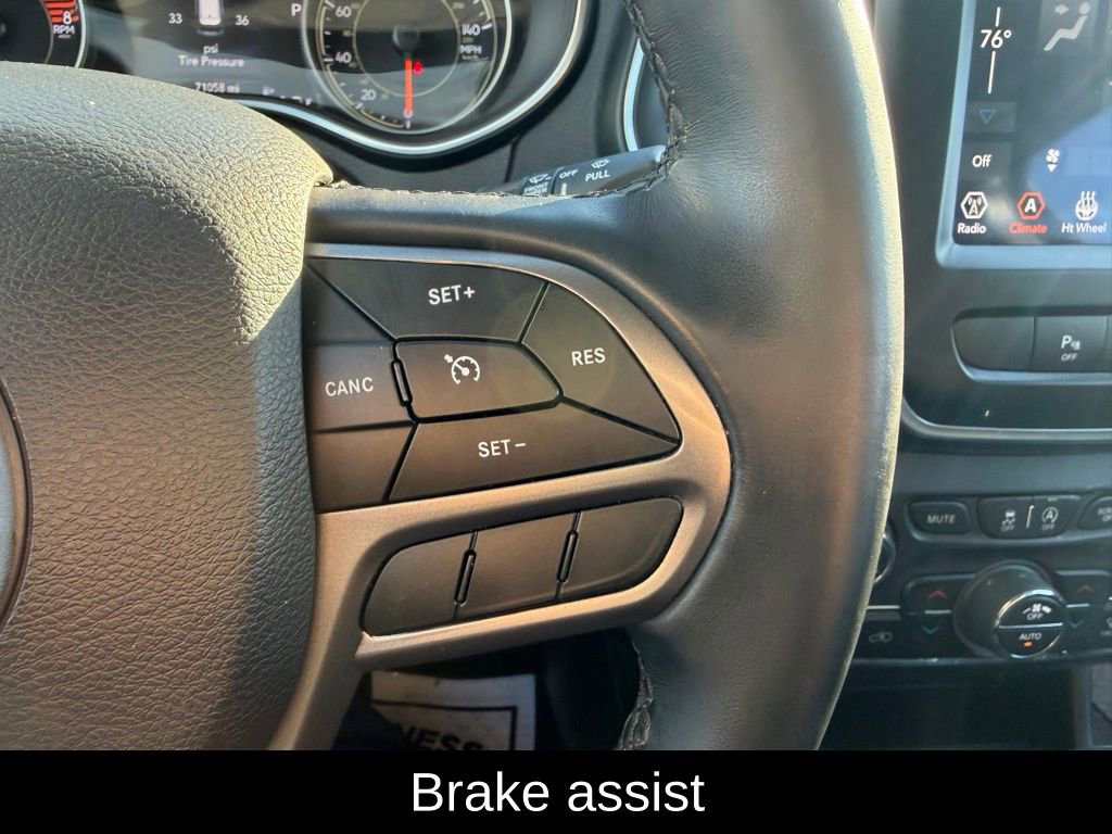 Used 2021 Jeep Cherokee Latitude Lux w/ Comfort/Convenience Group image 17