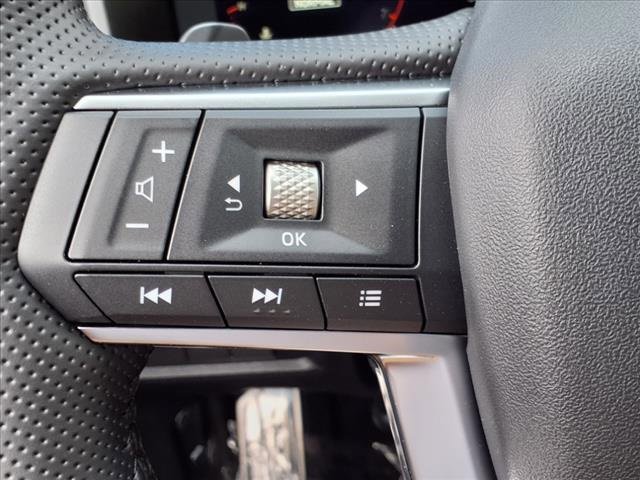 New 2025 Mitsubishi Outlander SEL image 28