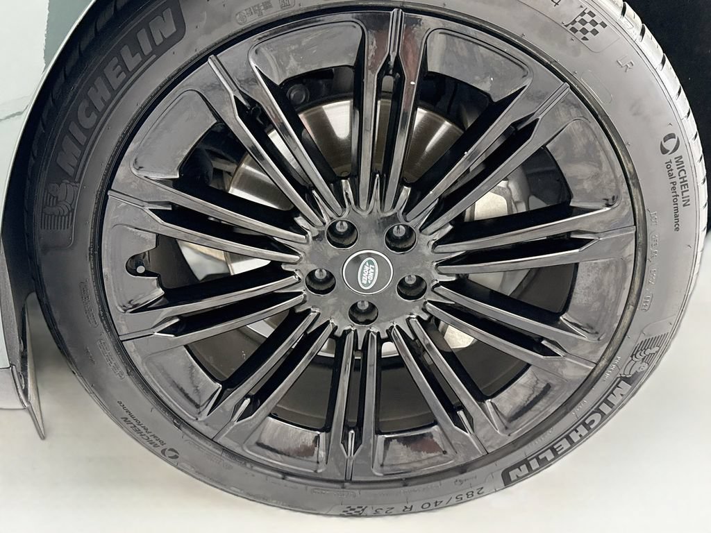 Used 2024 Land Rover Range Rover SE AWD/4WD image 29